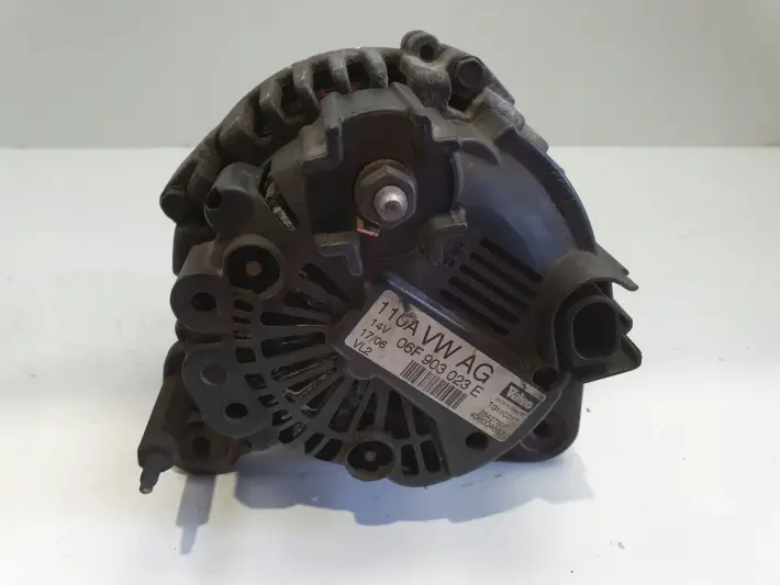 Audi A3 II 8P 1.9 TDI ALTERNATOR valeo 06F903023E 110A
