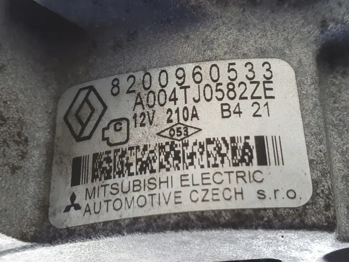 Renault Megane III Scenic III 1.5 DCI ALTERNATOR 8200960533 210A