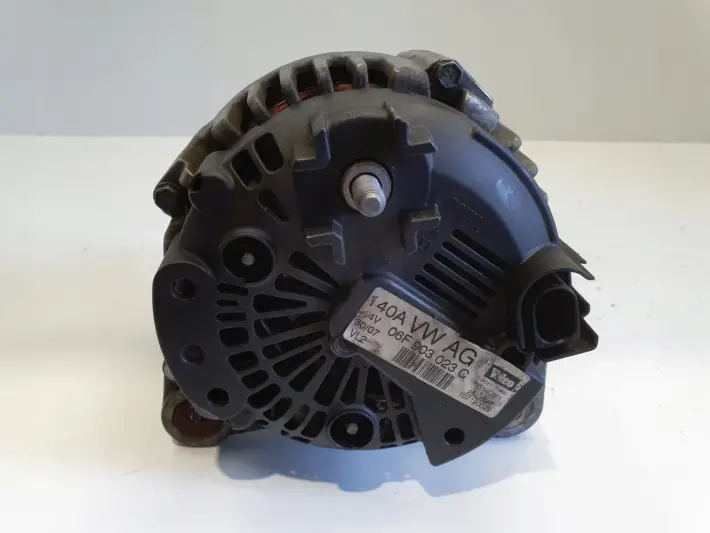Audi A3 II 8P 1.6 8V ALTERNATOR valeo 06F903023C 140A