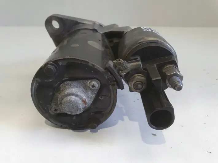 Audi A3 II 8P 1.6 8V ROZRUSZNIK oryginał BOSCH