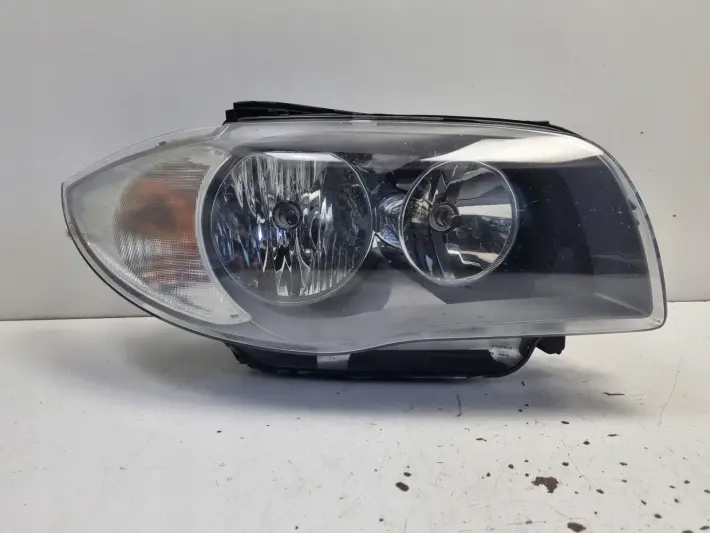 BMW E87 04-11r PRZEDNIA LAMPA PRAWA PRAWY PRZÓD 7249650-02