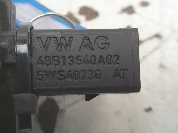 VW Golf IV 1.6 TDI ZAWÓR REGULACJI CIŚNIENIA 5WS40730 48B13640A02