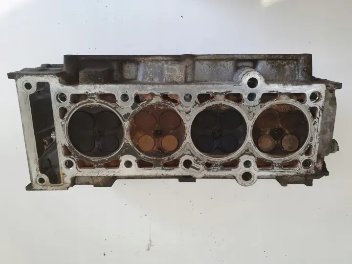 Mini Cooper R50 R53 1.6 16V GŁOWICA CYLINDRÓW 04777751AB