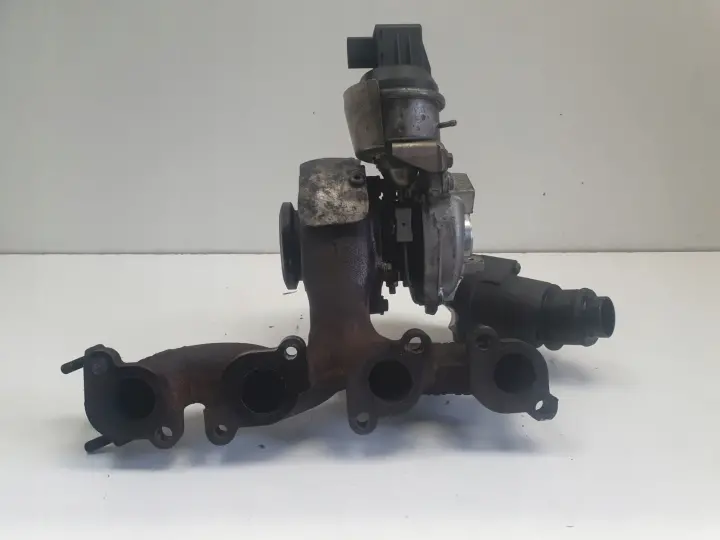 Audi A3 8P 2.0 TDI TURBOSPRĘŻARKA 03L253016F