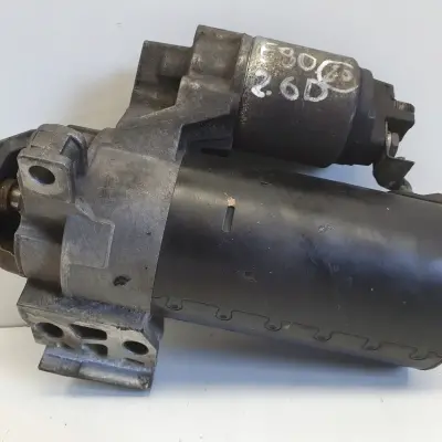 BMW E87 E90 E91 2.0 D N47 ROZRUSZNIK 7823700-01 bosch
