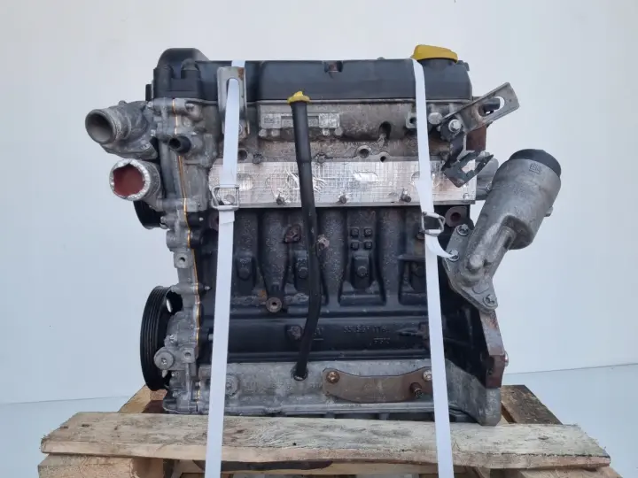 SILNIK KOMPLET Opel Corsa C 1.4 16V 90KM ładna kompresja Z14XEP