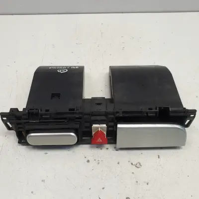 VW Passat B6 SCHOWEK wizytownik TELEFON 3C1857273