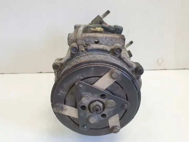 Volvo V60 1.6 D SPRĘŻARKA KLIMATYZACJI 31348213
