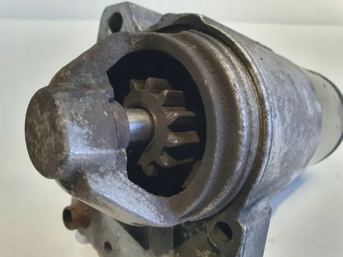 Peugeot 3008 1.6 HDI ROZRUSZNIK 9663528880 M00T22471