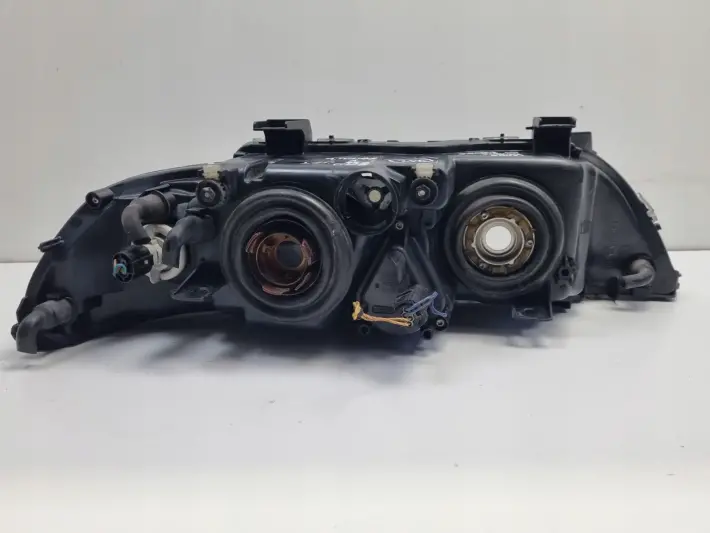 BMW E39 LIFT 00-03r PRZEDNIA LAMPA LEWA lewy przód PO LIFTINGU