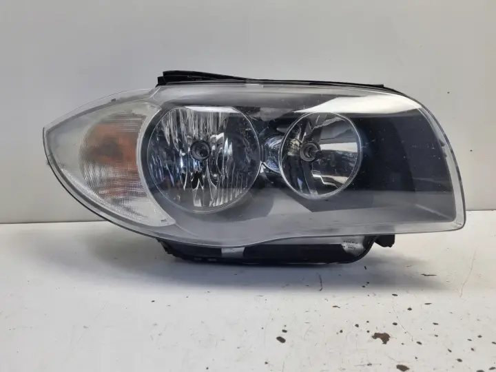 BMW E87 04-11r PRZEDNIA LAMPA PRAWA PRAWY PRZÓD 7249650-02