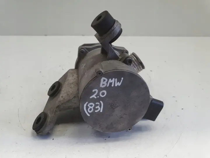 BMW E87 E90 2.0 i ELEKTRYCZNA POMPA WODY 304453