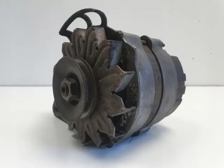 Fiat Cinquecento 0.9 ALTERNATOR 63320094