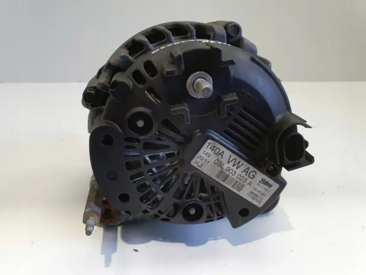 Audi A3 II 8P 1.6 TDI ALTERNATOR 03L903023A 140A valeo