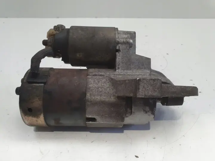 Mazda 5 2.0 16V ROZRUSZNIK M000T90981