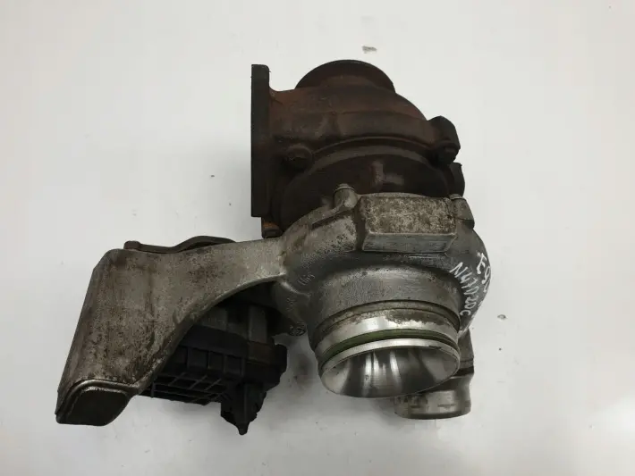BMW E90 E91 2.0 D TURBOSPRĘŻARKA turbo 7810189C