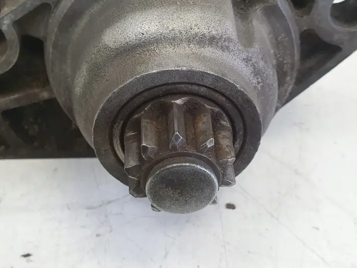 VW Golf V 1.4 16V ROZRUSZNIK 0986020290