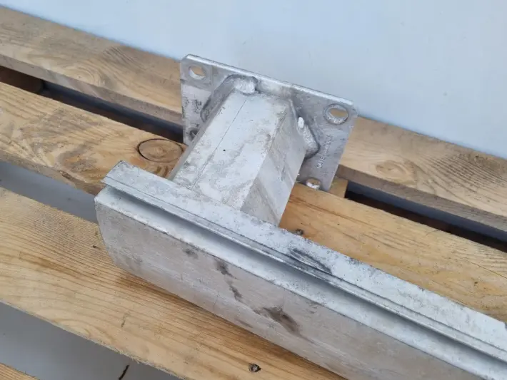 Citroen Berlingo III BELKA PRZEDNIEGO ZDERZAKA Wzmocnienie przód 9681145780