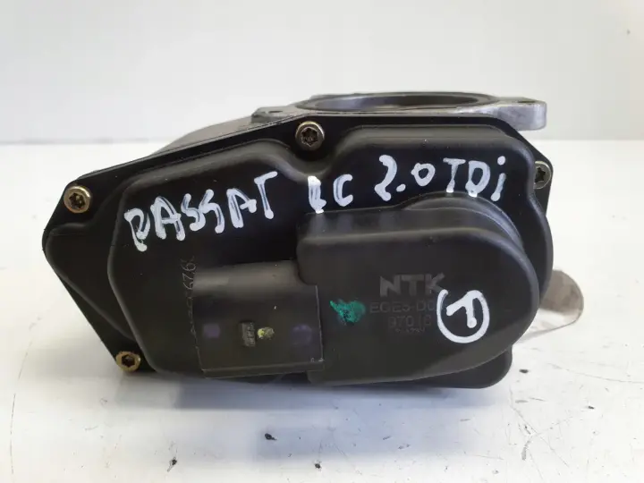 VW Passat CC 2.0 TDI ZAWÓR EGR NTK EGE5-D009