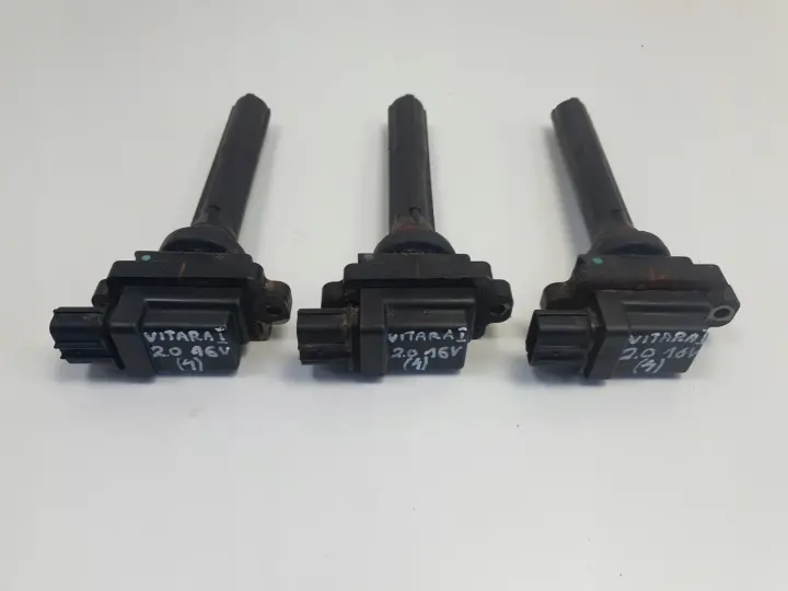 Suzuki Vitara I 2.0 16V CEWKA ZAPŁONOWA 33410-77E2