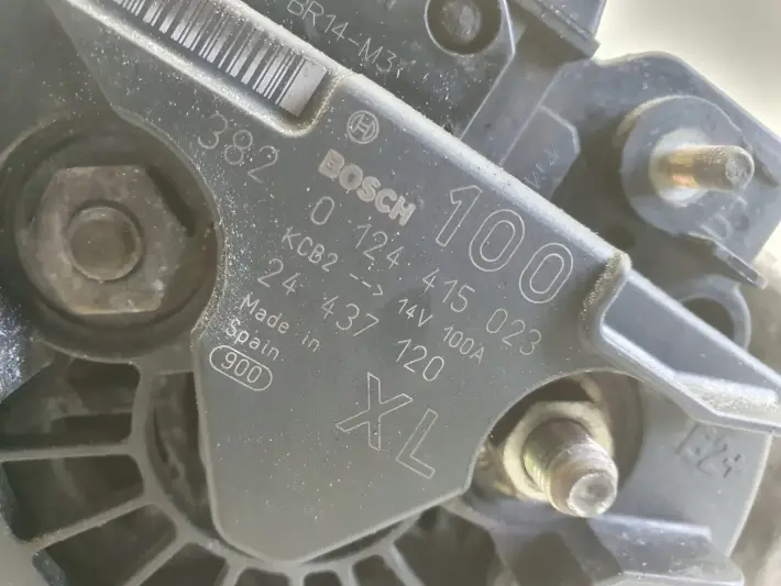 Opel Corsa C 1.2 16V ALTERNATOR 0124415023 bosch 100A