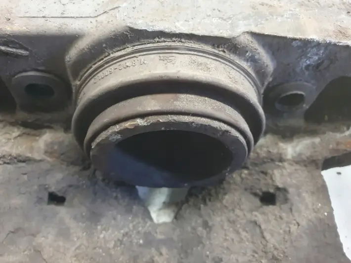Volvo S60 II V60 I PRZEDNI ZACISK HAMULCOWY lewy przód kierowcy 316 mm 945