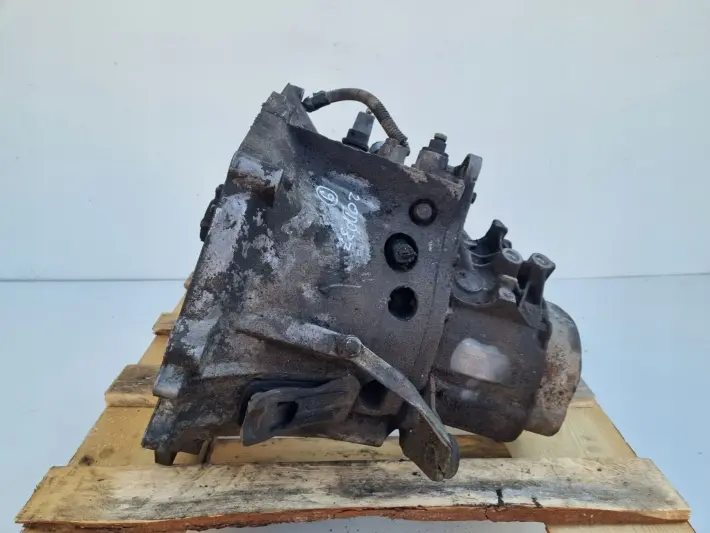 Peugeot Parnter II 1.6 HDI MANUALNA SKRZYNIA BIEGÓW manual 20DP37