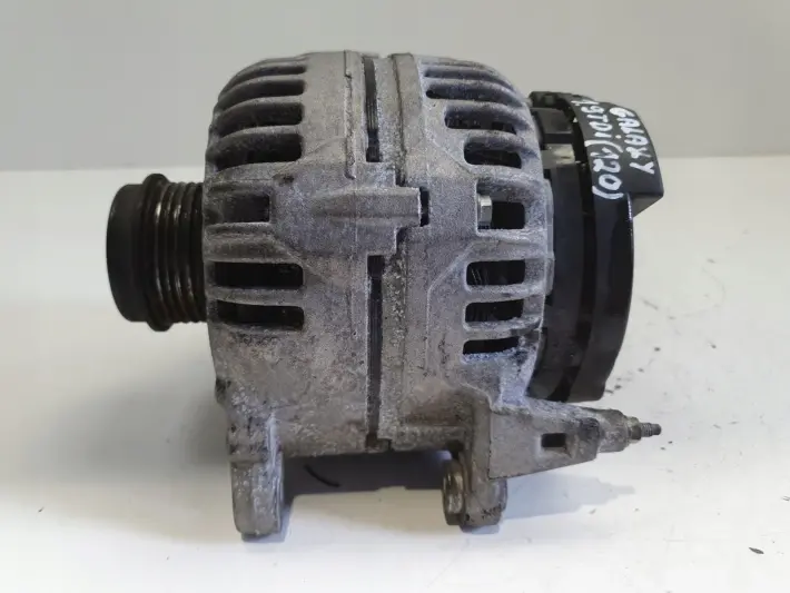 VW Sharan Alhambra Galaxy 1.9 TDI ALTERNATOR bosch 0124515121