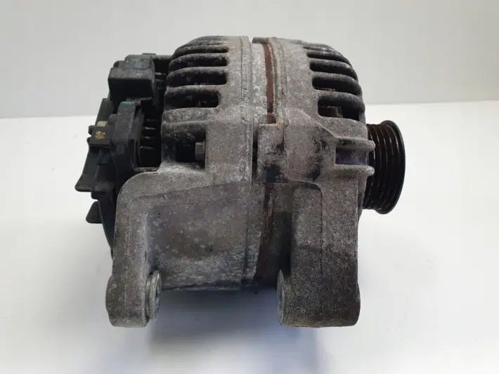 Opel Corsa C 1.4 16V ALTERNATOR 0124425021 ZK 100A bosch 55556068