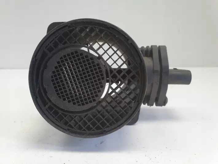 VW Golf V 2.0 TDI PRZEPŁYWOMIERZ POWIETRZA 0281002461 074906461B