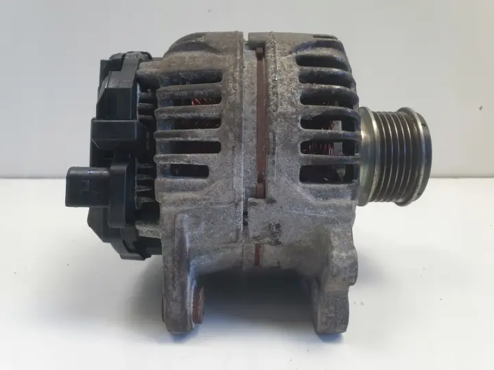 VW Golf V 2.0 SDI ALTERNATOR Bosch 06F903023D 110A