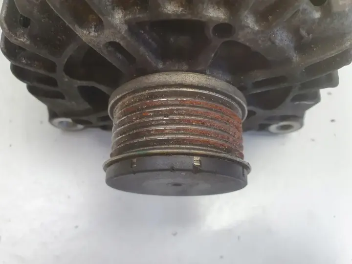 Peugeot 308 I 1.6 HDI ALTERNATOR valeo 9678048880