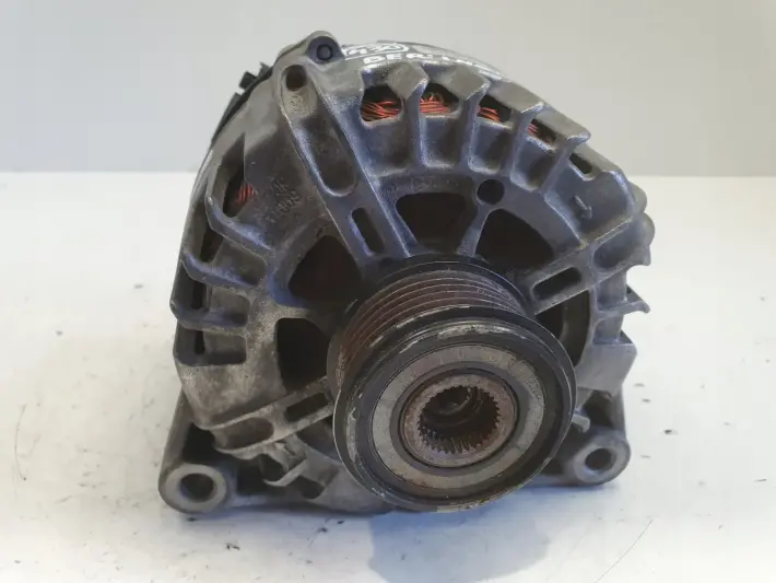 Citroen Berlingo II 1.6 HDI ALTERNATOR TG15C189