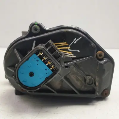 Volvo V70 III 2.0 16V PRZEPUSTNICA 4M5G-FA