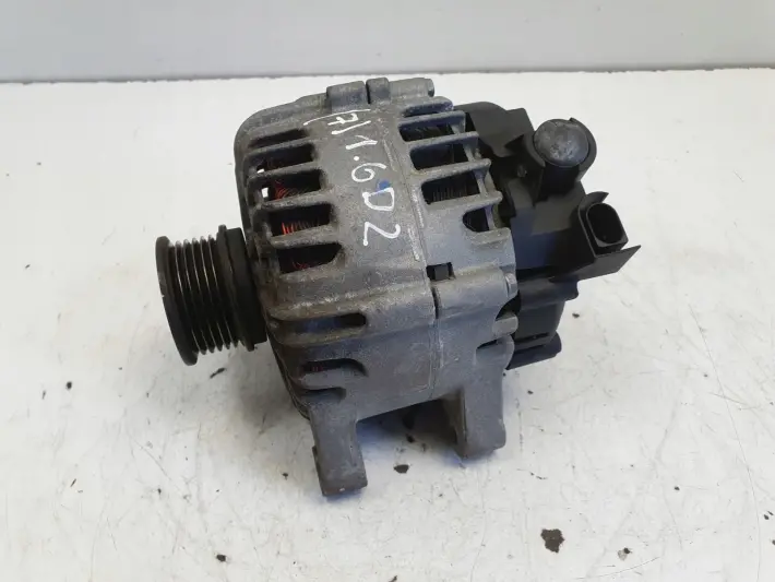 Volvo C30 D2 1.6 D ALTERNATOR 30659389 oryginał