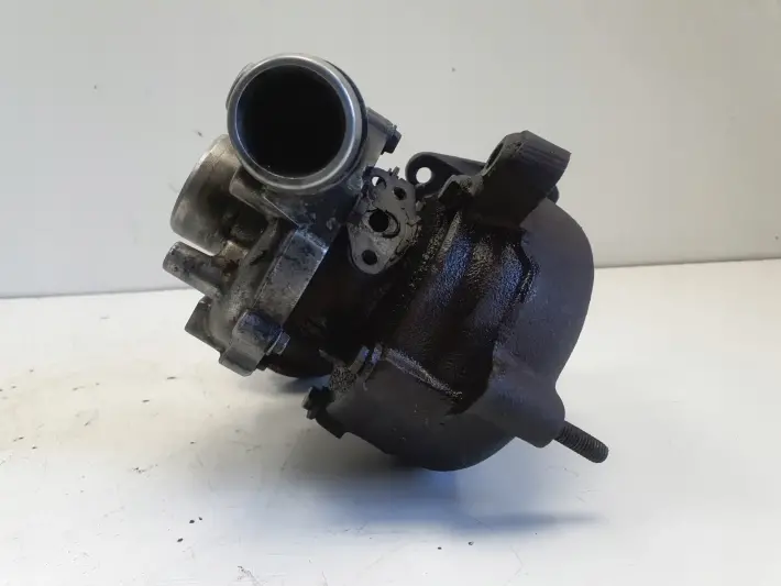 Audi A4 B5 VW Passat B5 1.9 TDI TURBOSPRĘŻARKA turbo 028145702H