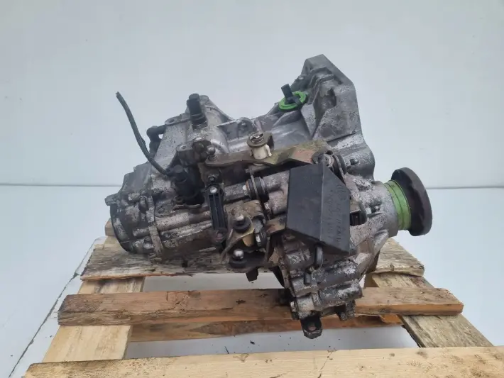 Audi A3 8L 1.6 16V SKRZYNIA BIEGÓW DUW manualna MANUAL