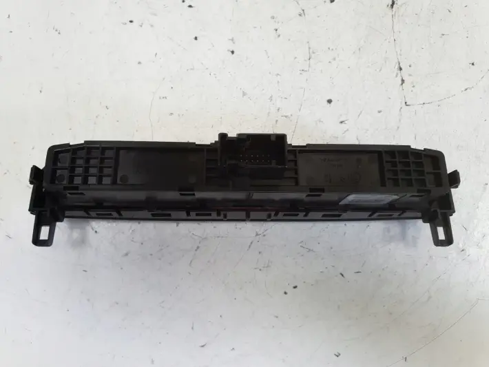 Peugeot 308 WŁĄCZNIK ŚWIATEŁ AWARYJNYCH Panel 9659417277