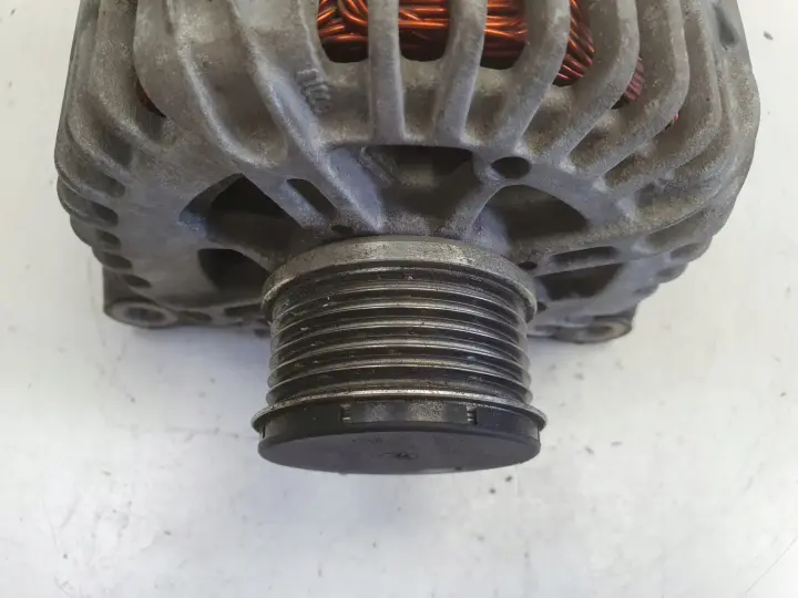 Peugeot Partner II 1.6 HDI ALTERNATOR valeo 9646321780