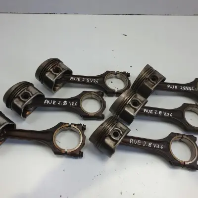 VW Golf IV 2.8 VR6 AUE TŁOK KORBOWÓD