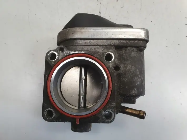 Mini Cooper R50 R53 1.6 16V PRZEPUSTNICA 7509043