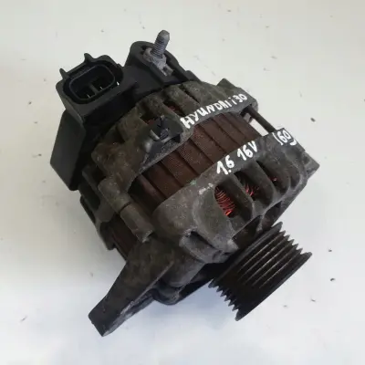 Hyundai i30 1.6 16V ALTERNATOR 90A 2655447 valeo 37300-2B101