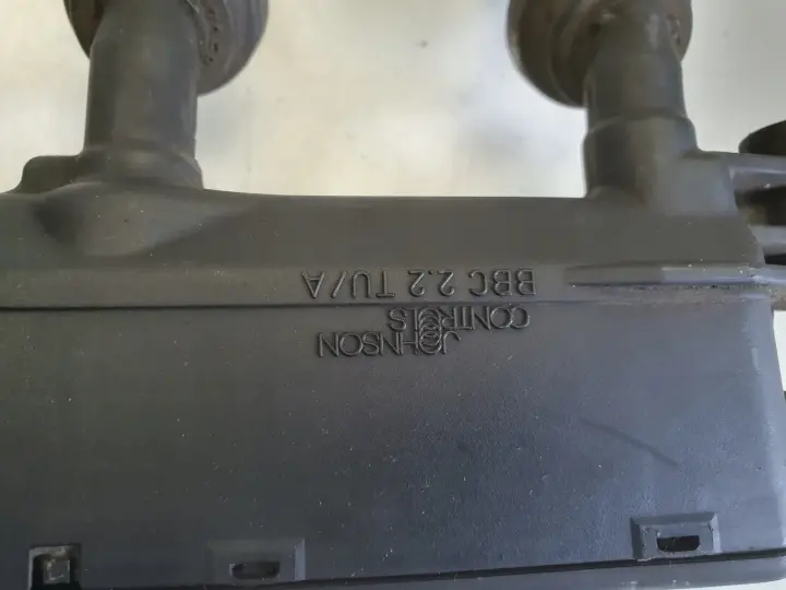 Peugeot 307 1.4 8V CEWKA ZAPŁONOWA 9654814480