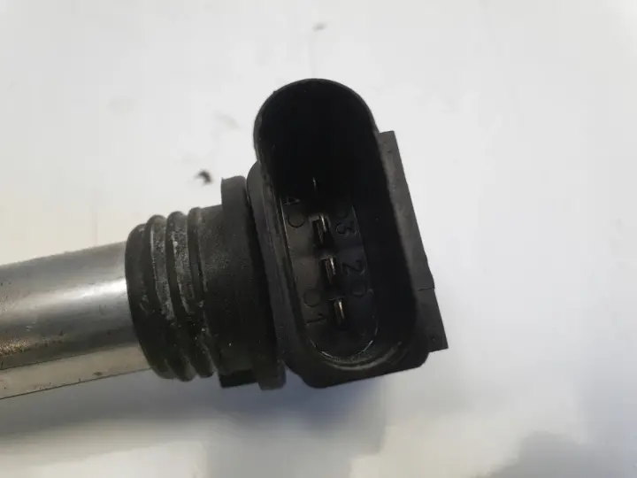 Skoda Fabia II 1.2 6V CEWKA ZAPŁONOWA 0986221047