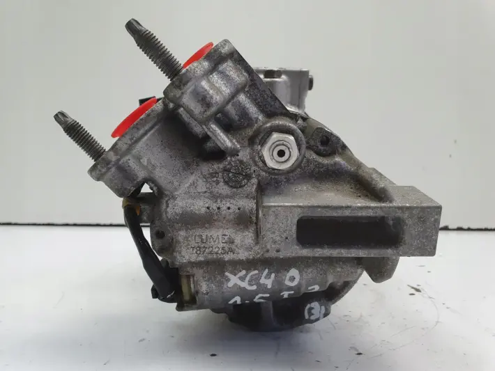 Volvo XC40 2.0 D4 SPRĘŻARKA KLIMATYZACJI kompresor 32260849