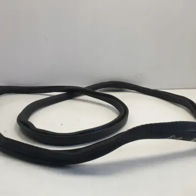 BMW F01 02 USZCZELKA DRZWI PRAWY PRZÓD 7177999