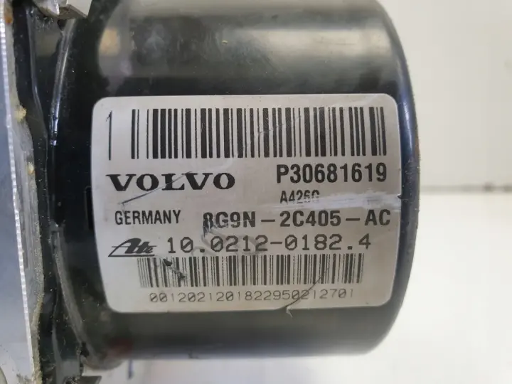 Volvo V70 III S80 II POMPA ABS Sterownik 30681619