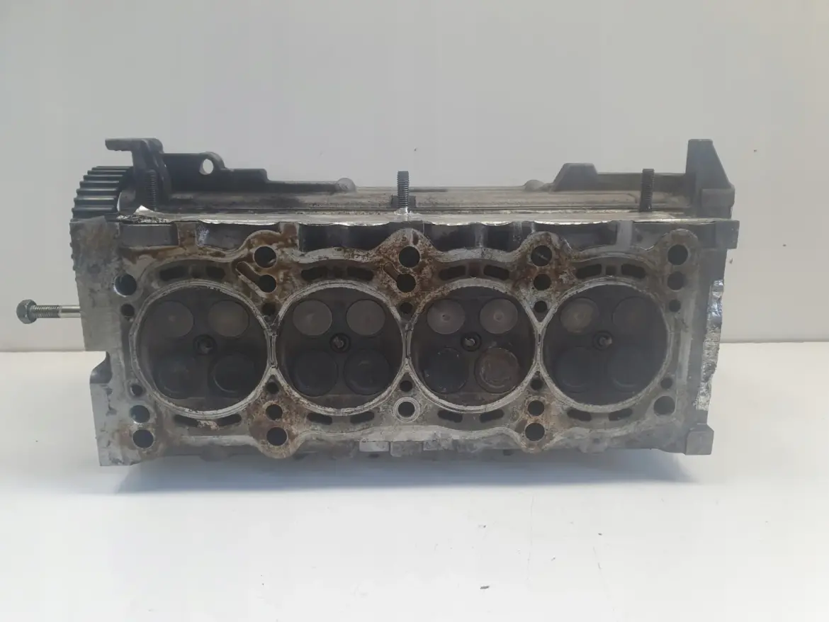 Alfa Romeo Mito 1.4 T-JET GŁOWICA CYLINDRÓW wałek 55218237