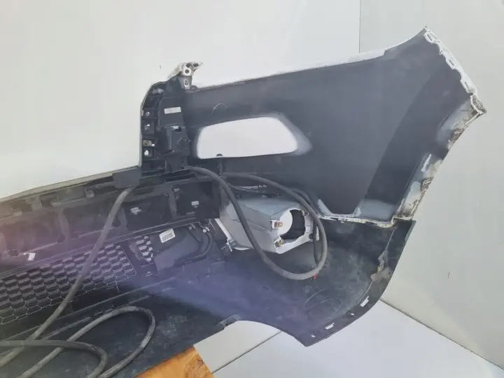 Jeep Cherokee V KL 13-18r KOMPLETNY PRZEDNI ZDERZAK przód 68203214AA
