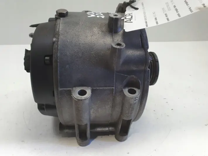 Mercedes W203 2.2 CDI ALTERNATOR A0001502550 190A